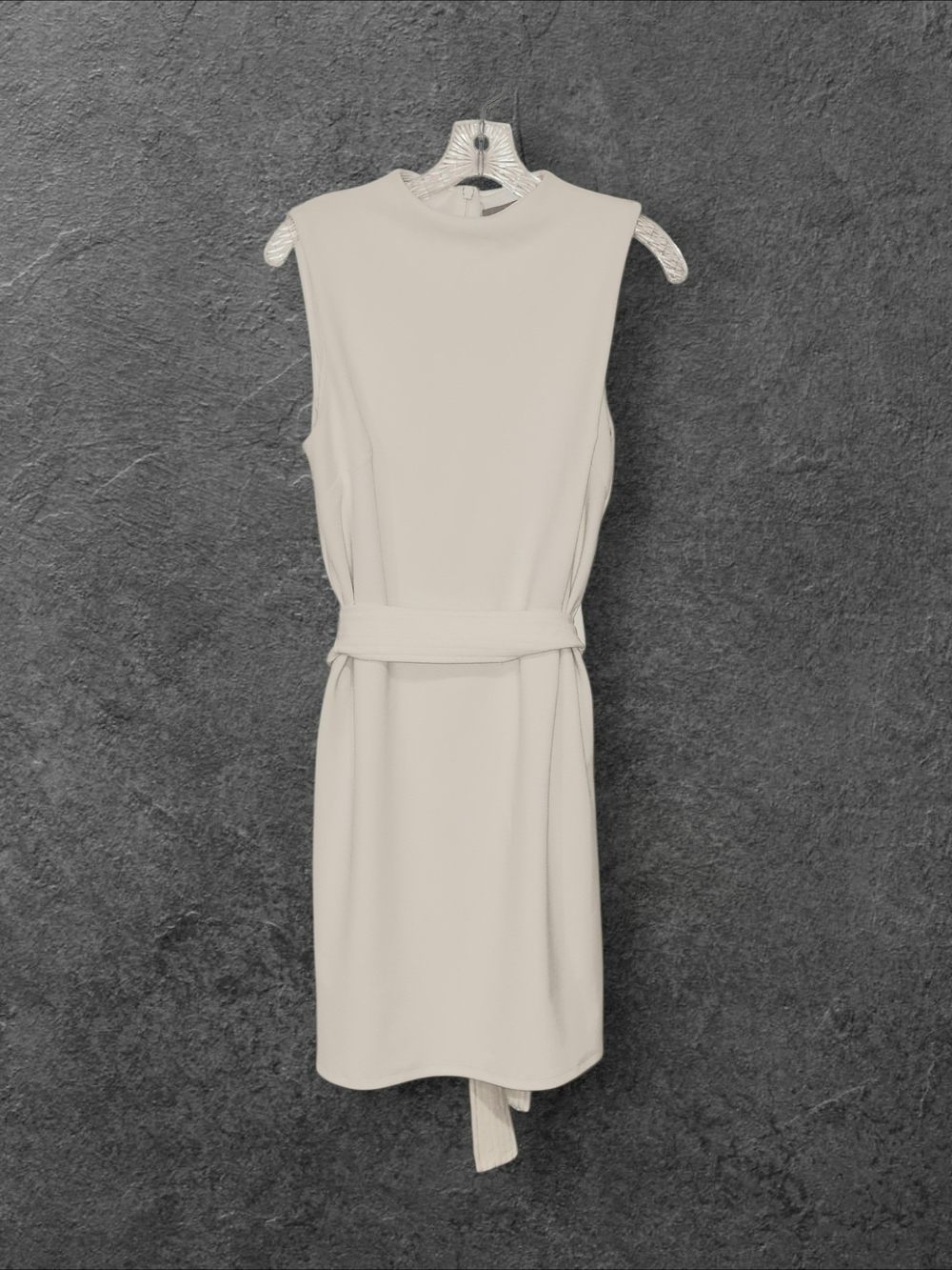 H&M Sleeveless Belted Shift Dress in Cream size small